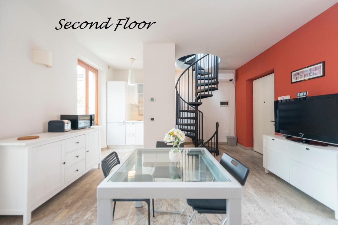 Heart Centre Milan Navigli 3 Levels Apartment Exterior photo